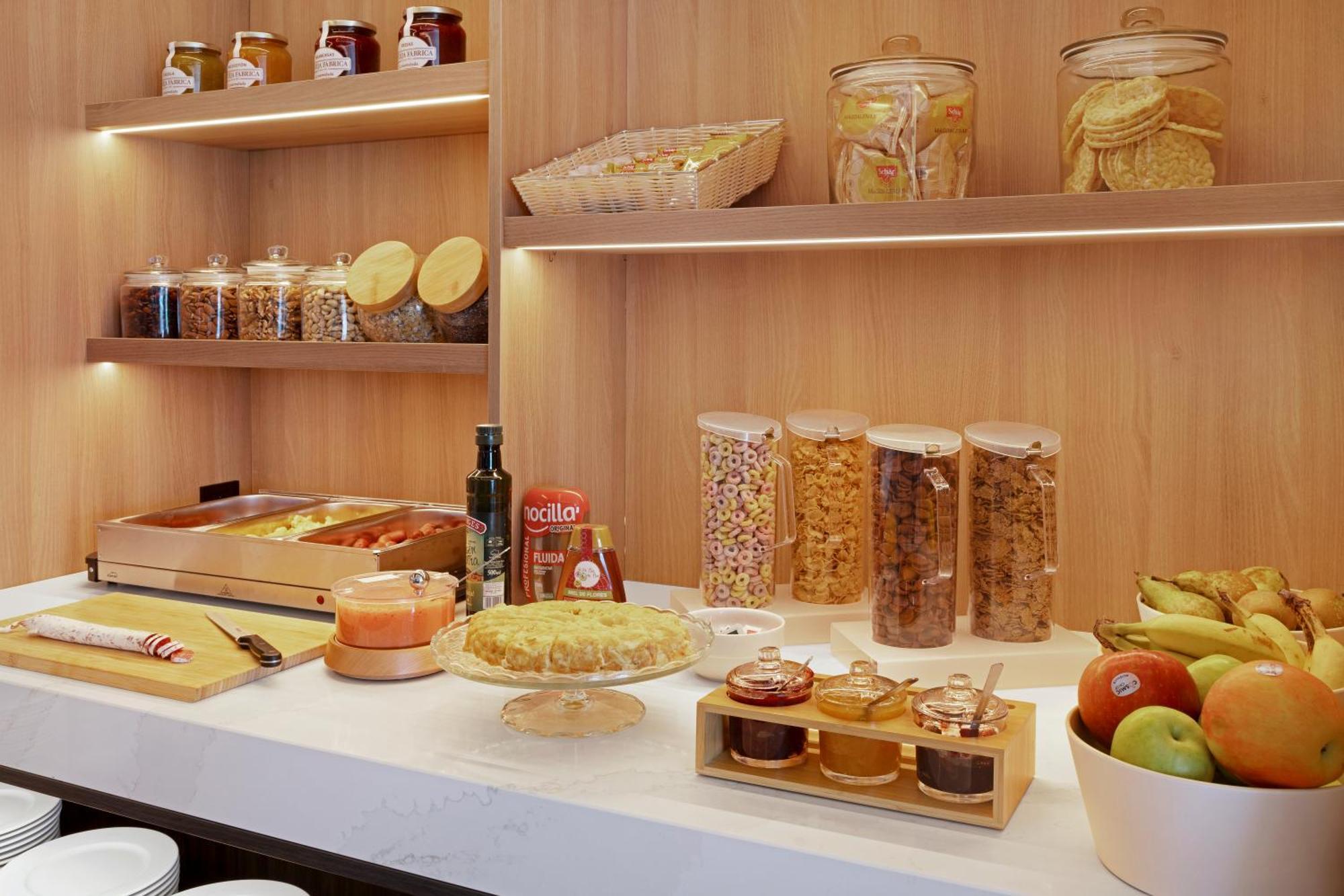 B&B Hotel Santiago Milladoiro Εξωτερικό φωτογραφία