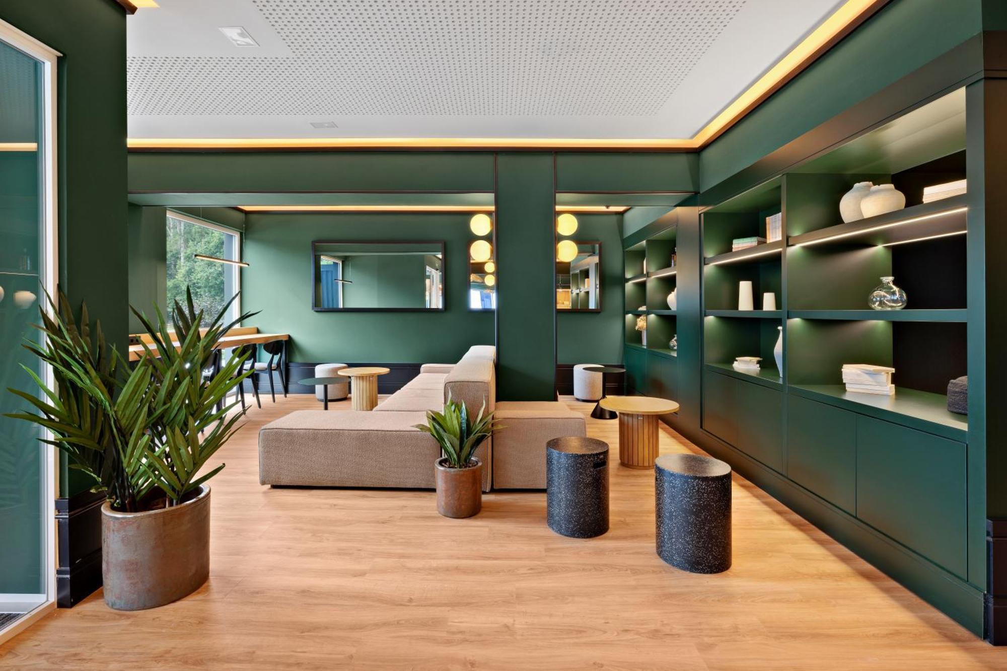 B&B Hotel Santiago Milladoiro Εξωτερικό φωτογραφία